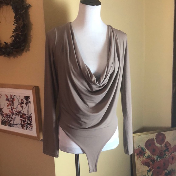 NUDE Size Large BodySuit Gathered Front classically Sexy $88 NEW - Picture 3 of 13